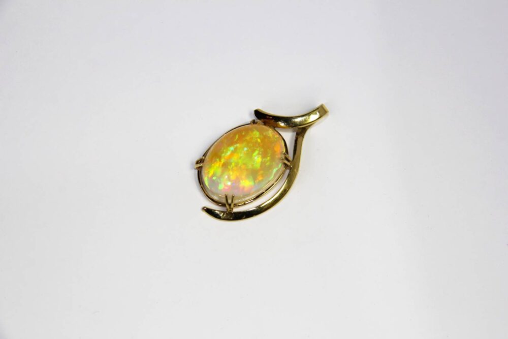 Pendiente en oro amarillo 14k con 29 quilates en ópalo - Image 3