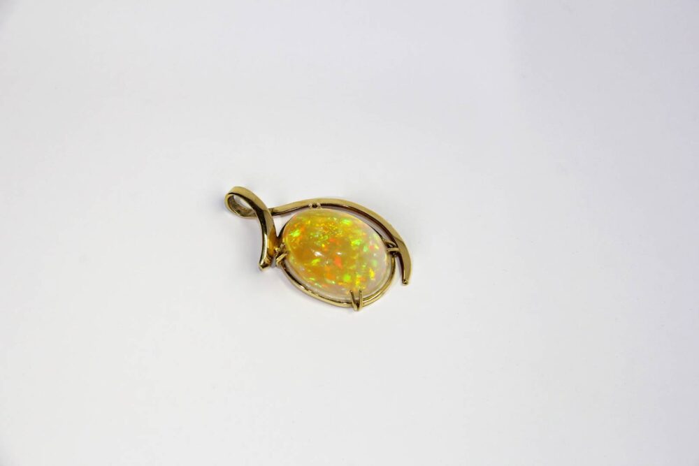 Pendiente en oro amarillo 14k con 29 quilates en ópalo - Image 2